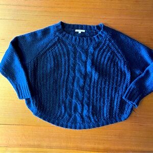 Cable-knit Style Sweater